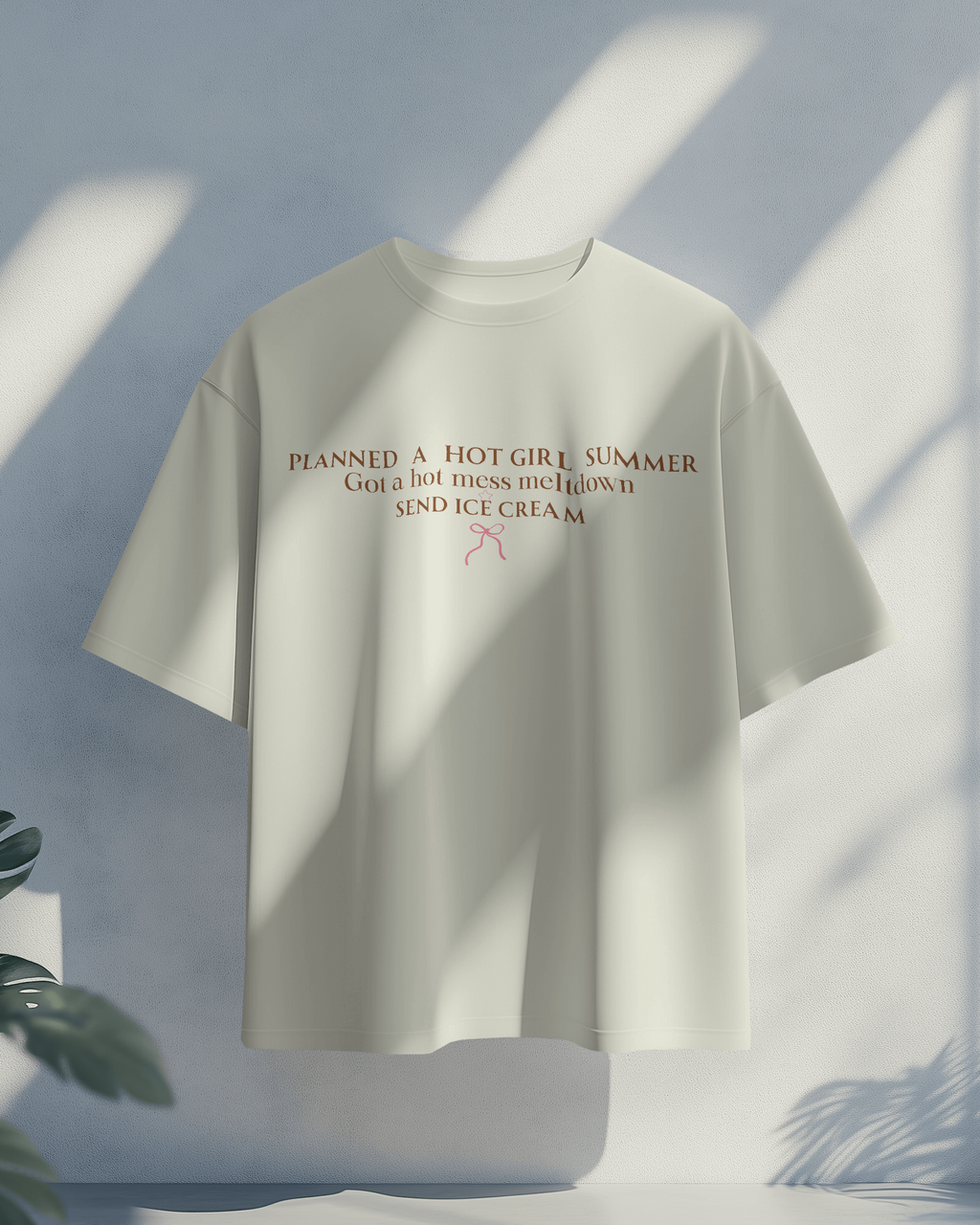 Hot Girl Summer : Oversized Off White T-shirt